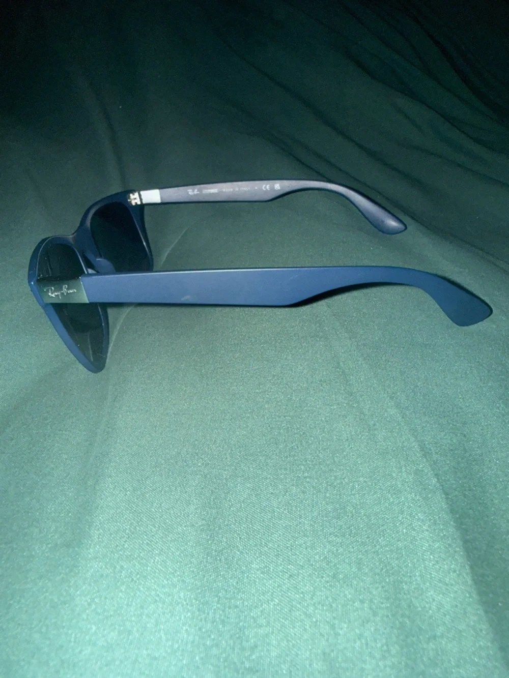 Ray-Ban Wayfarer Liteforce RB4195 matte blue - 52mm